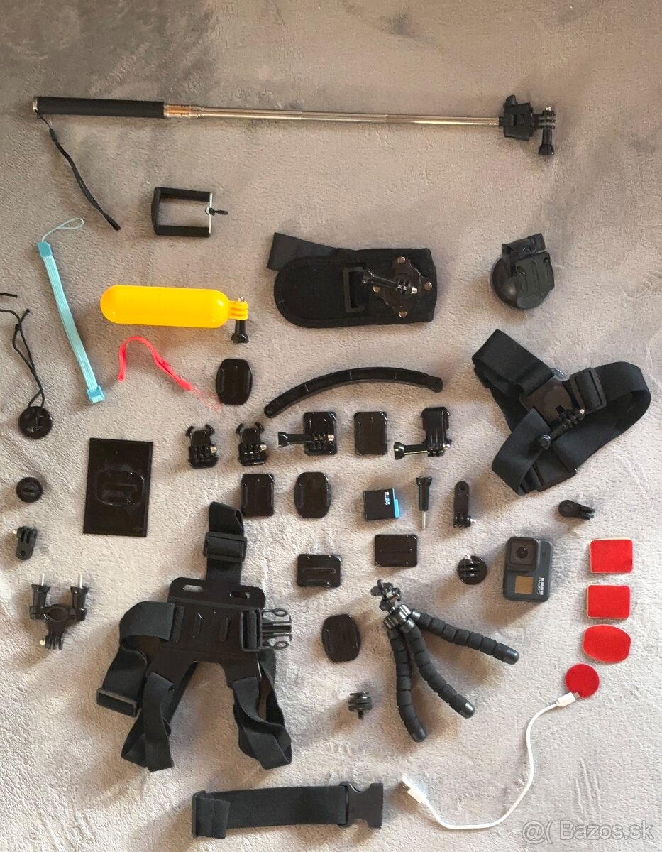 GoPro Hero 8 Black + bohaté príslušenstvo – výborný stav