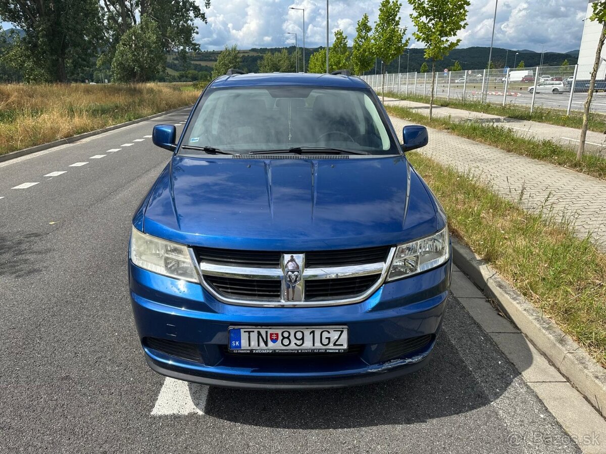 Dodge Journey ( Fiat Freemont )