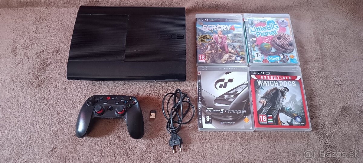 Ps3 super slim s hrami