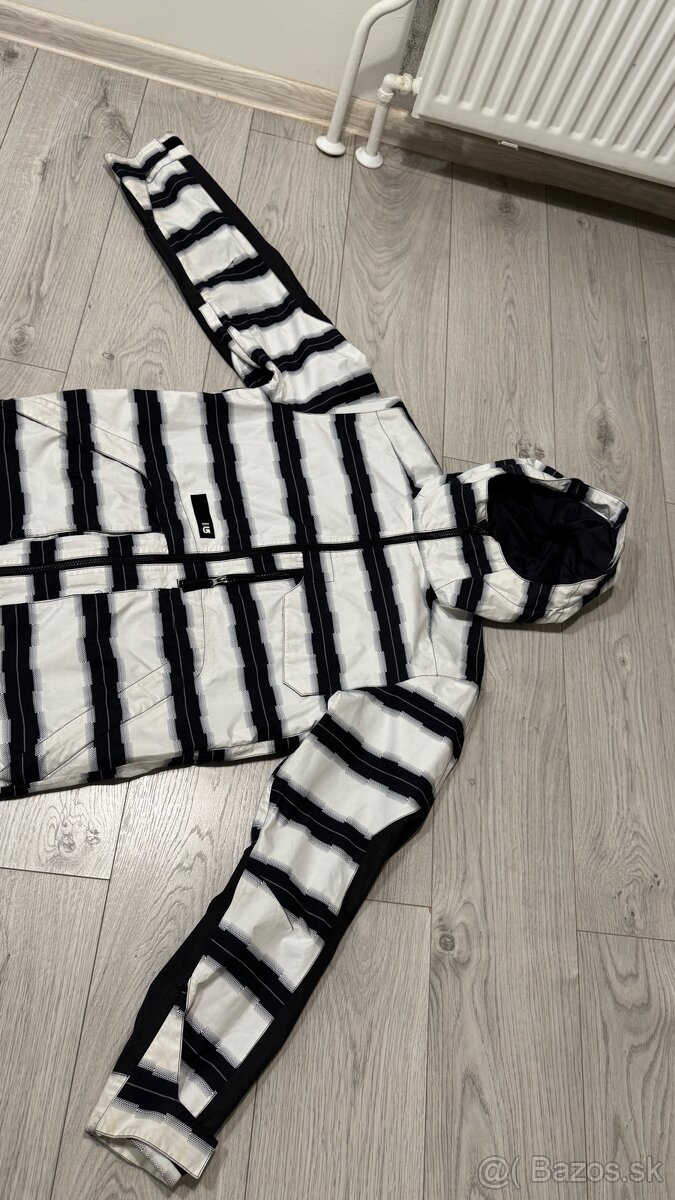 Burton snowboardová bunda GORETEX