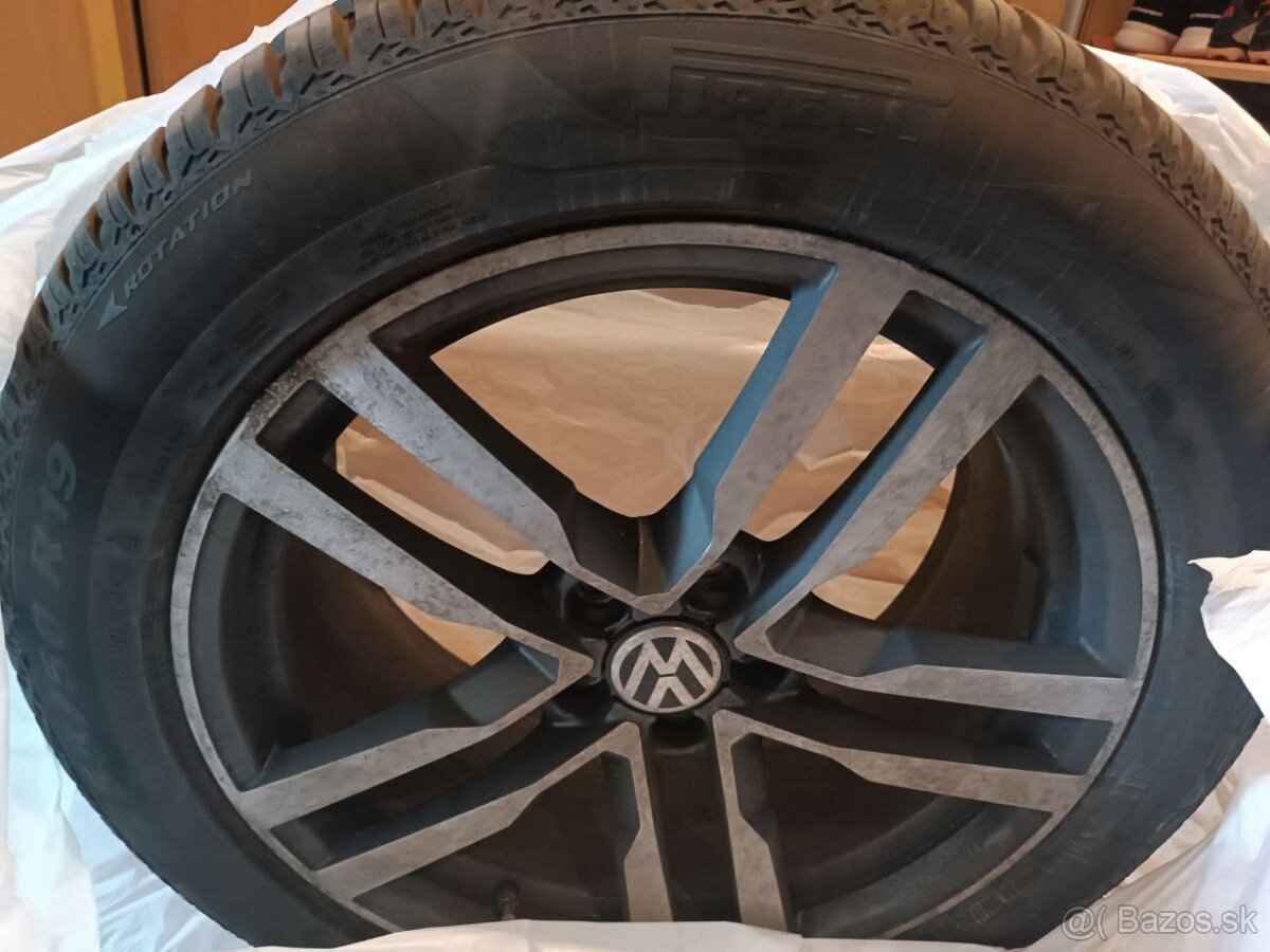 kolesá s diskami PIRELLI 255/50 R19