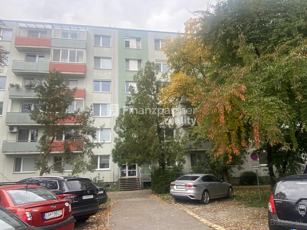 Byt s dušou a pohodou – v srdci Galanty, Clementisové sady