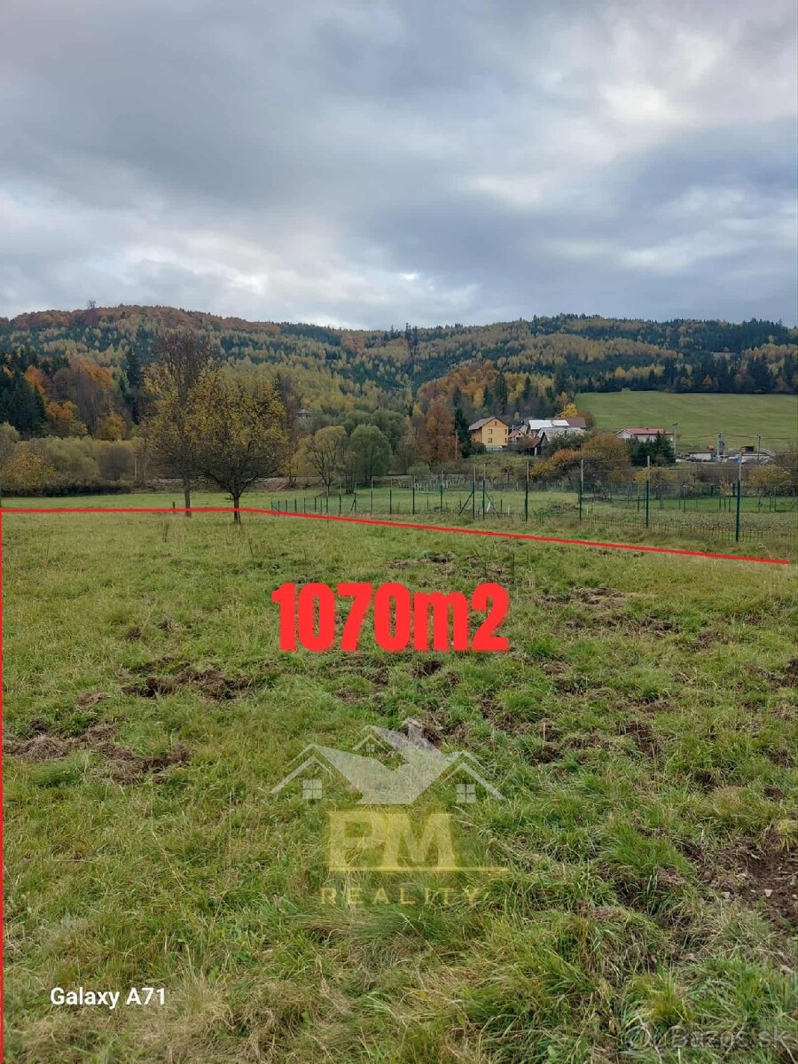 Stavebný pozemok v podvysokej