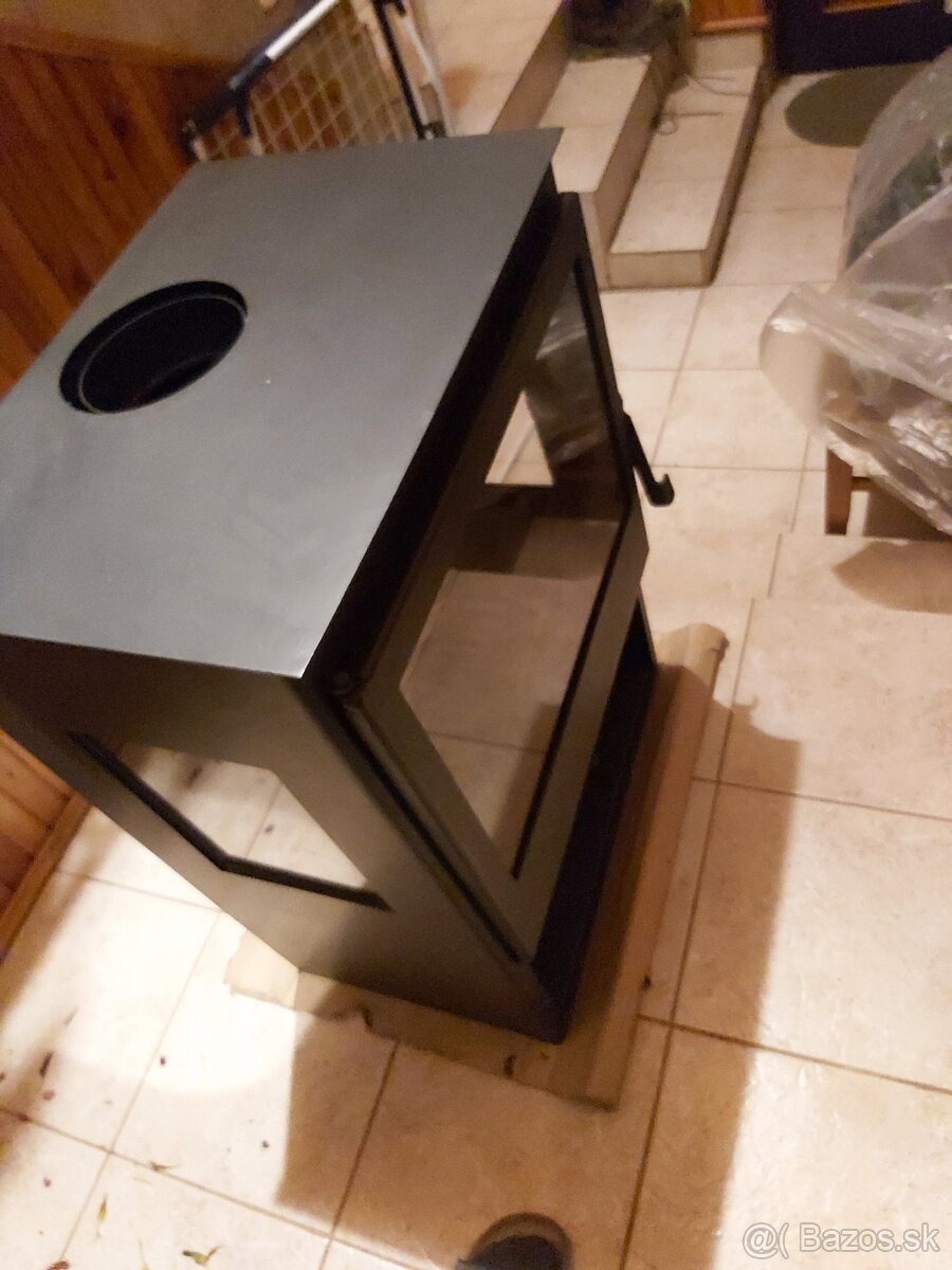 Predám oceľovy krb