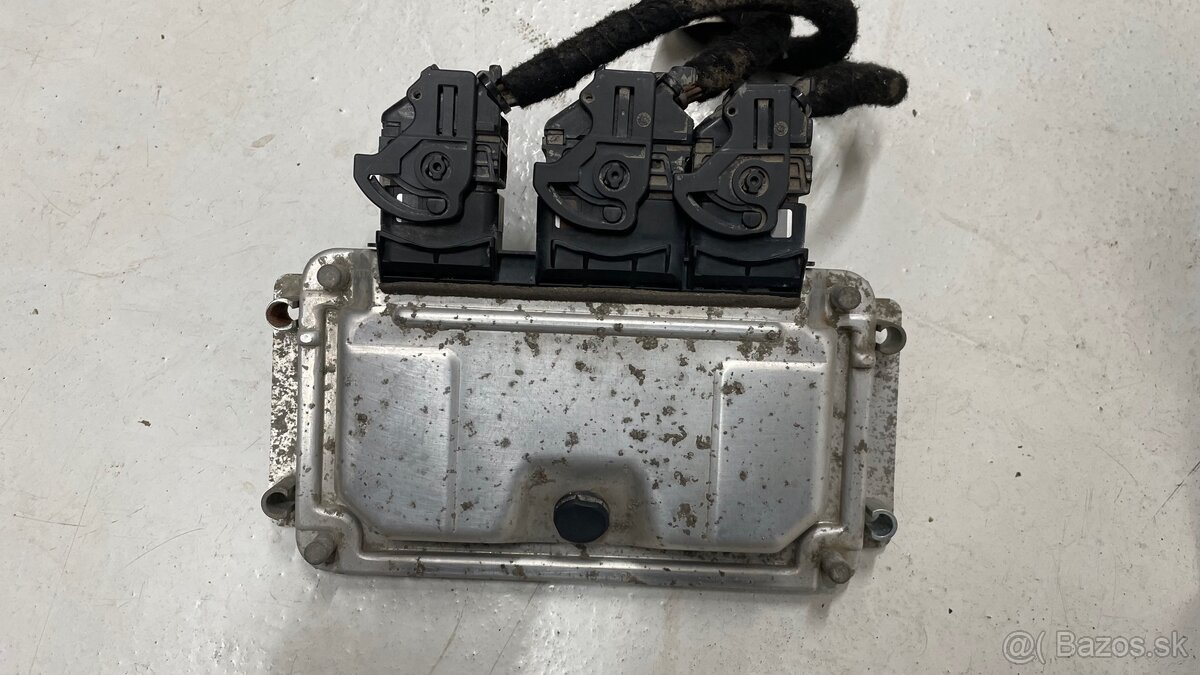 Riadiaca jednotka motora Peugeot partner