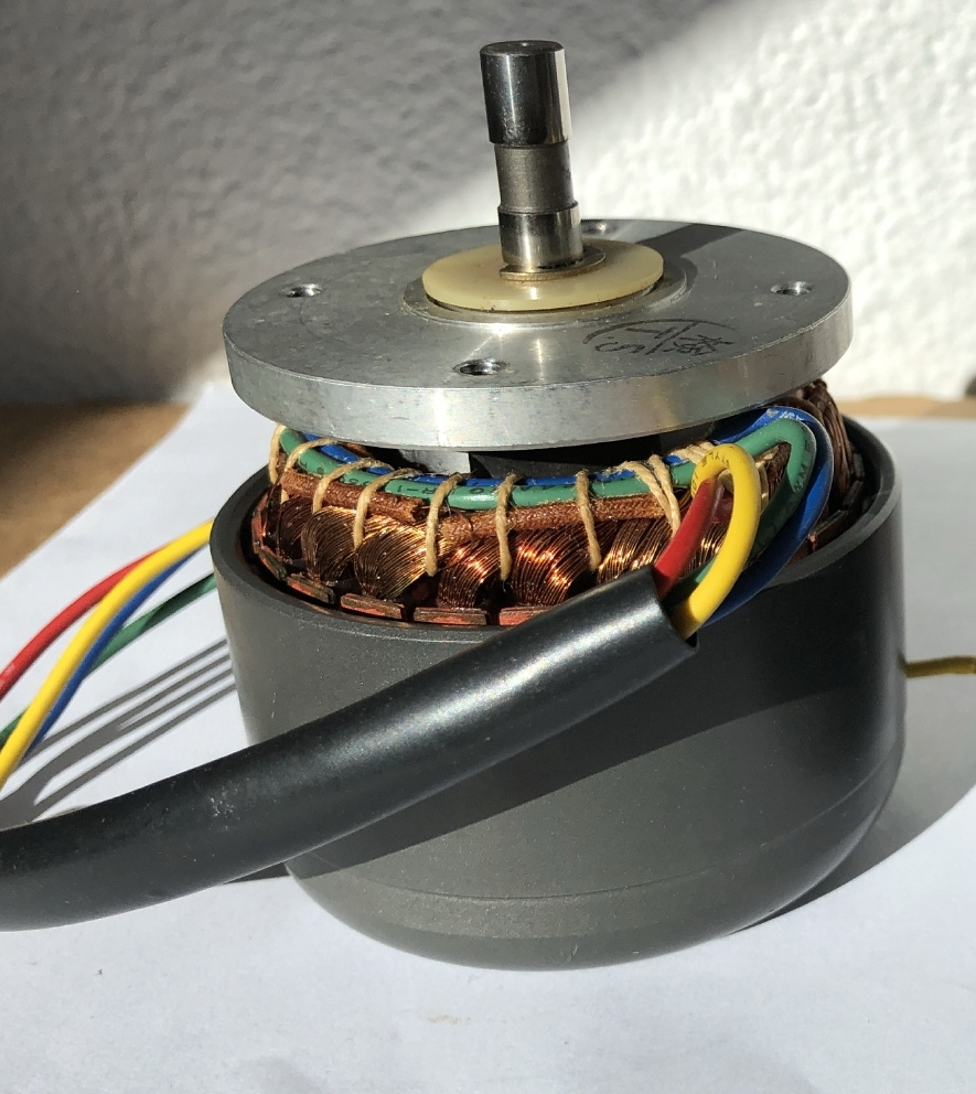 REEL motor Akai 24XO-TD     - prvy -