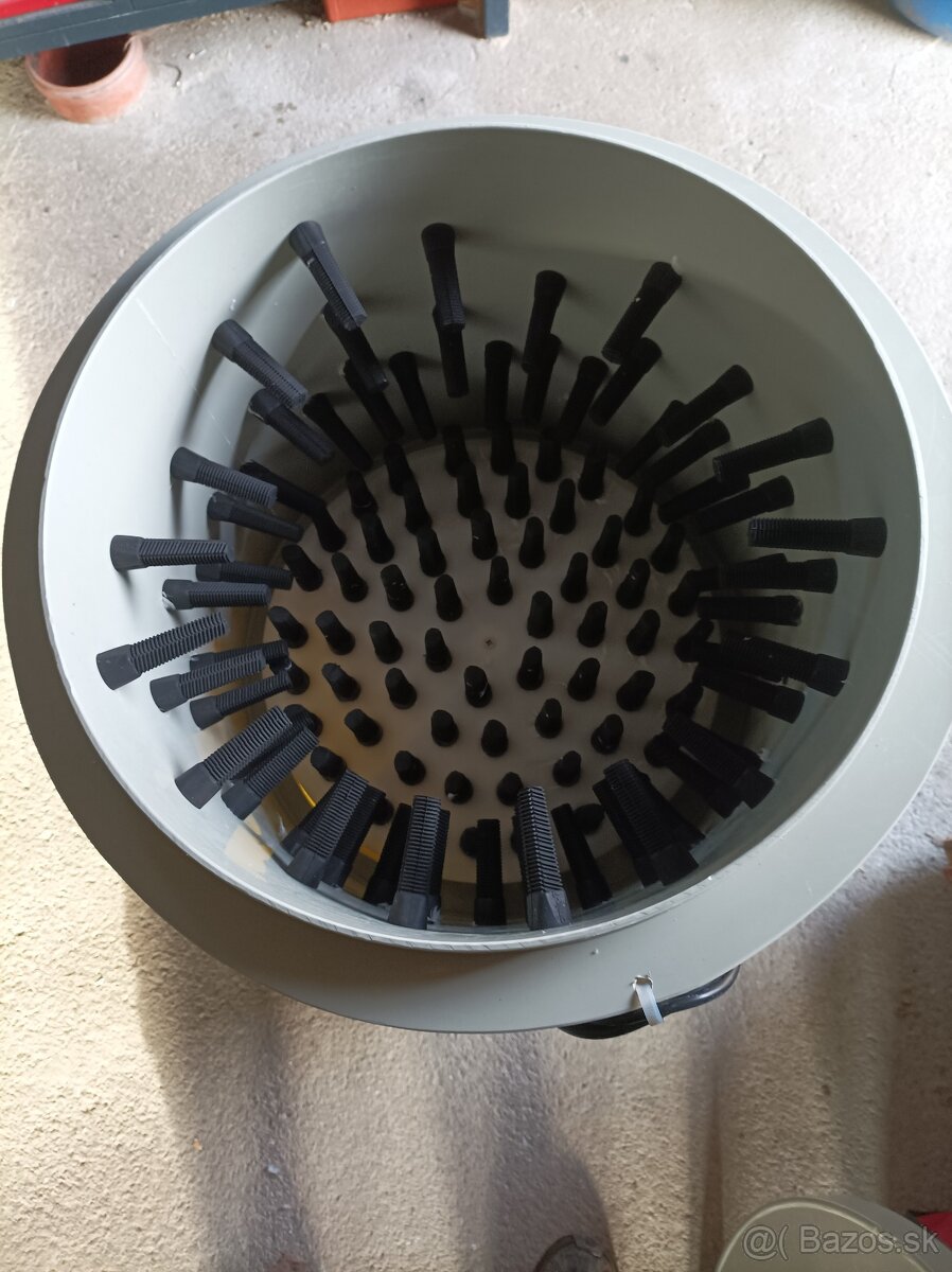 Prenajímam skubacku