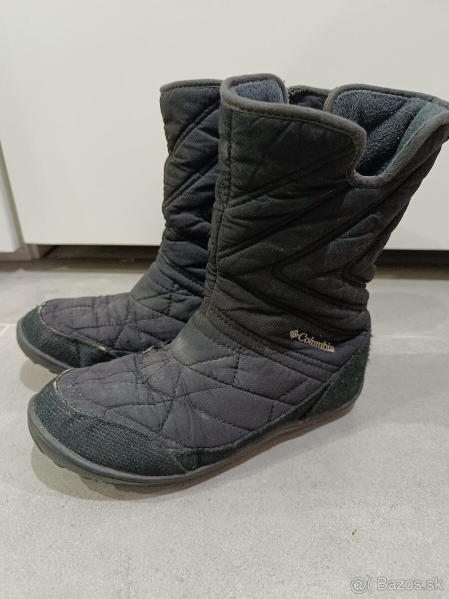 Predam cierne zimne topanky 34