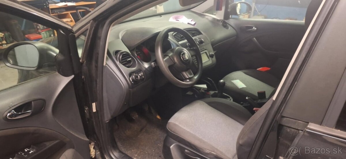Predám auto - seat toledo 1.9tdi