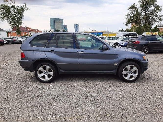 BMW X5 3d 135 kW r.v. 2003 za dobrú cenu