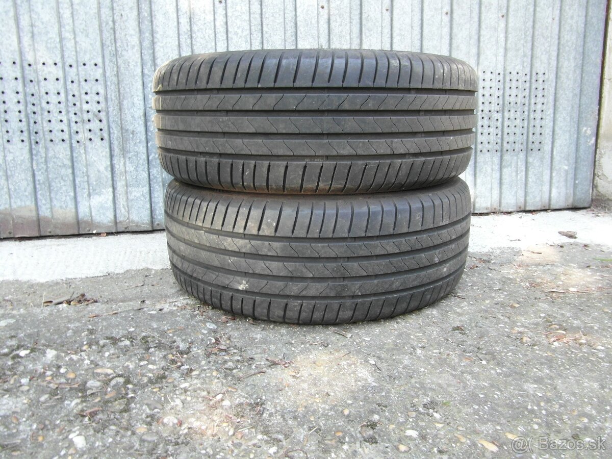 215/55 R17