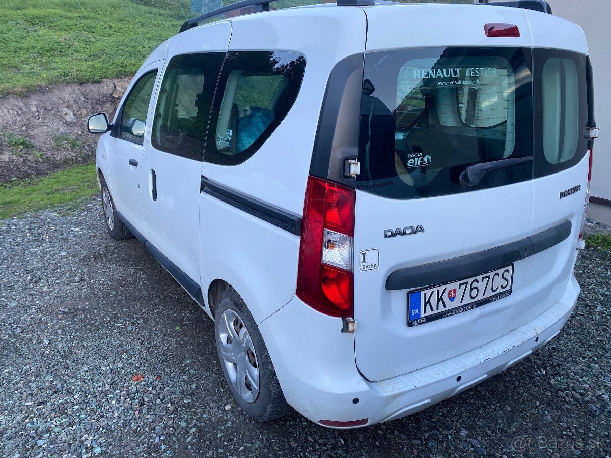 Predam Dacia dokker