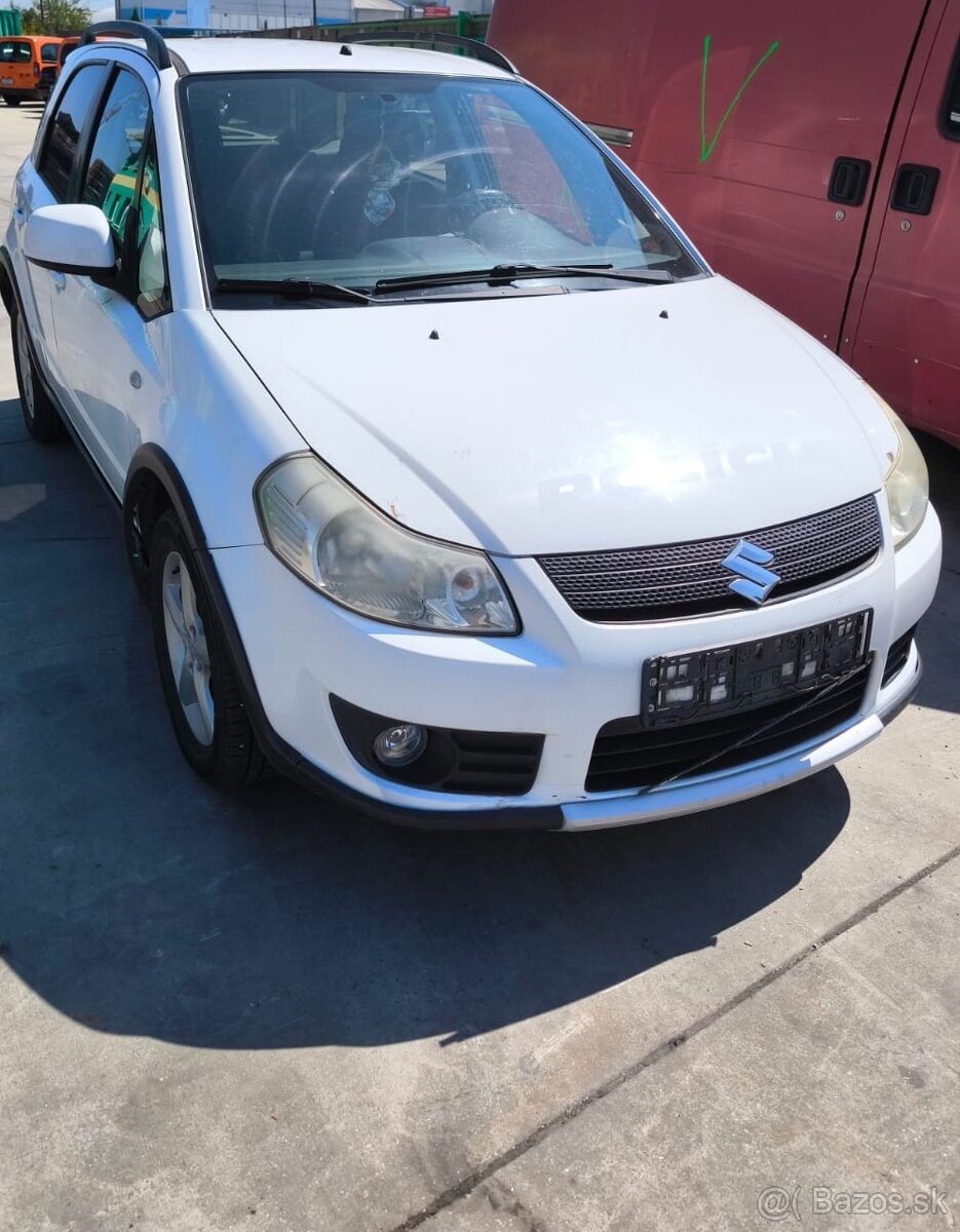 Suzuki sx4 1.6i 79kwrok 2007 biela farba 4x4