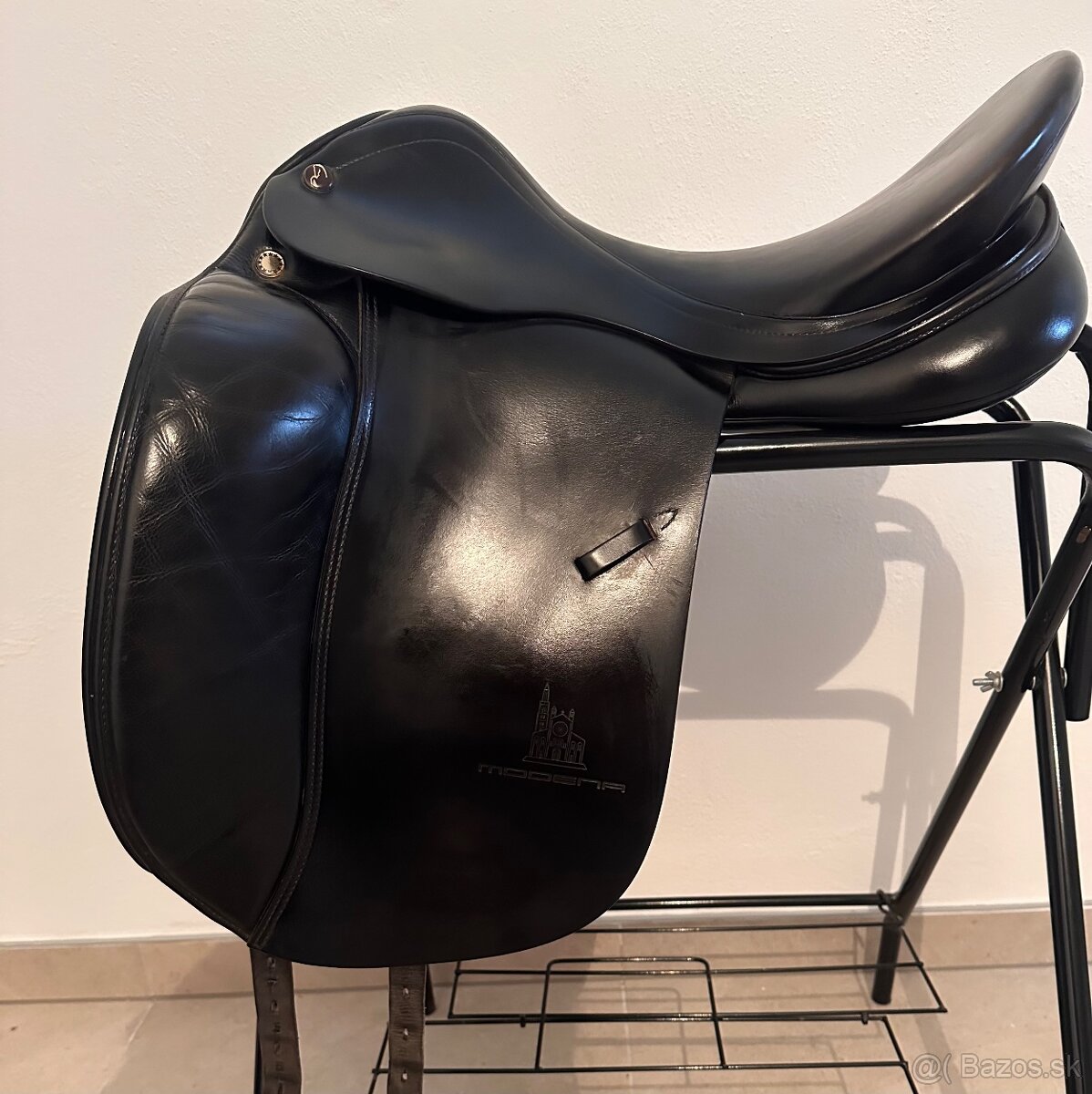 Drezúrne sedlo Prestige Modena