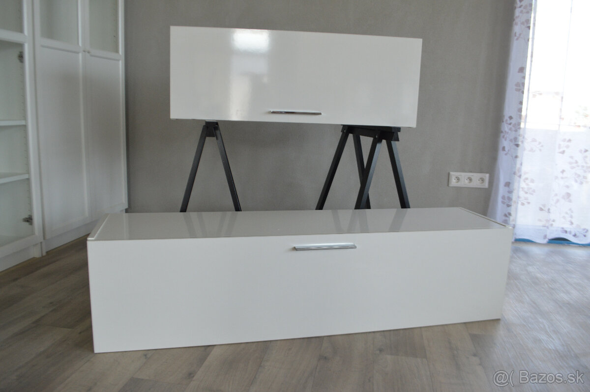 Obývačkové skrinky