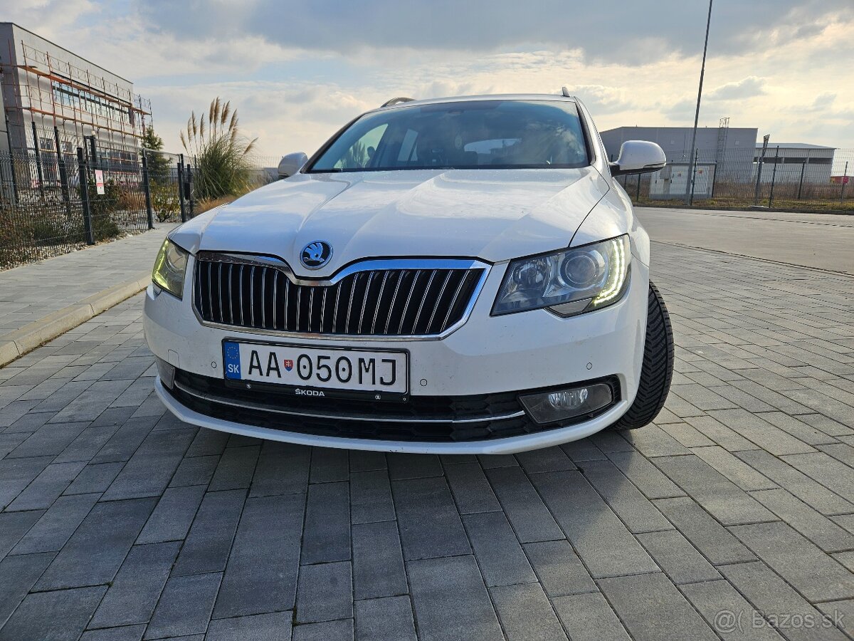 ŠKODA Superb facelift combi 2.0tdi