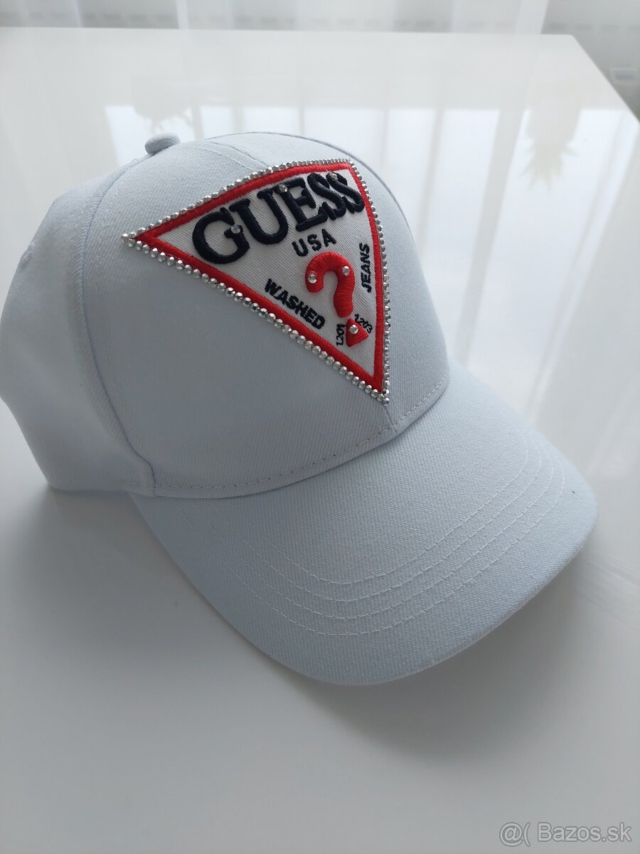 Šiltovka guess - biela