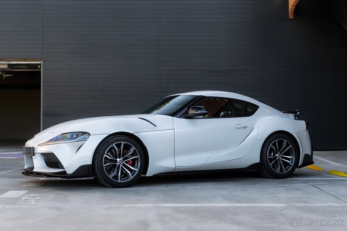 Toyota Supra GR 2.0 Twin Scroll Turbo Dynamic A/T
