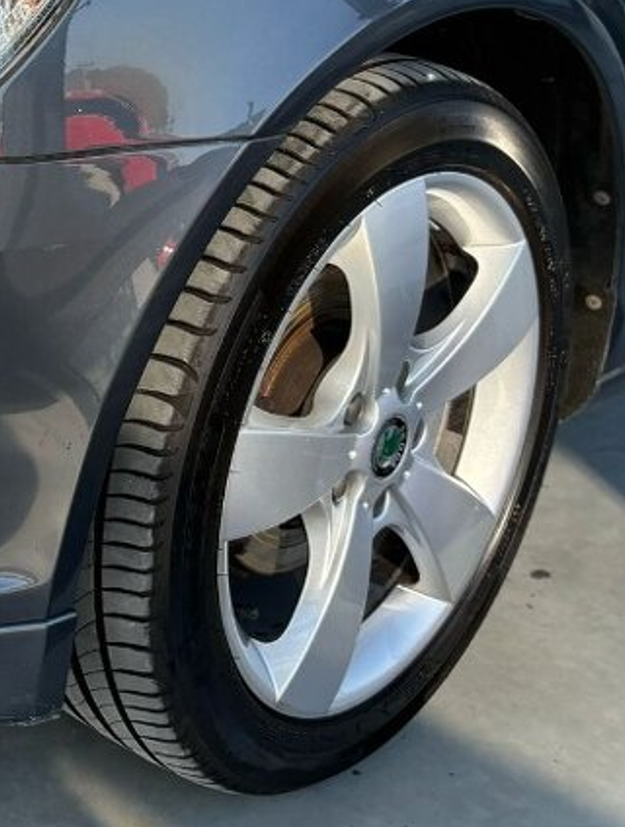 predám letné pneu 225/45/R17 michelin