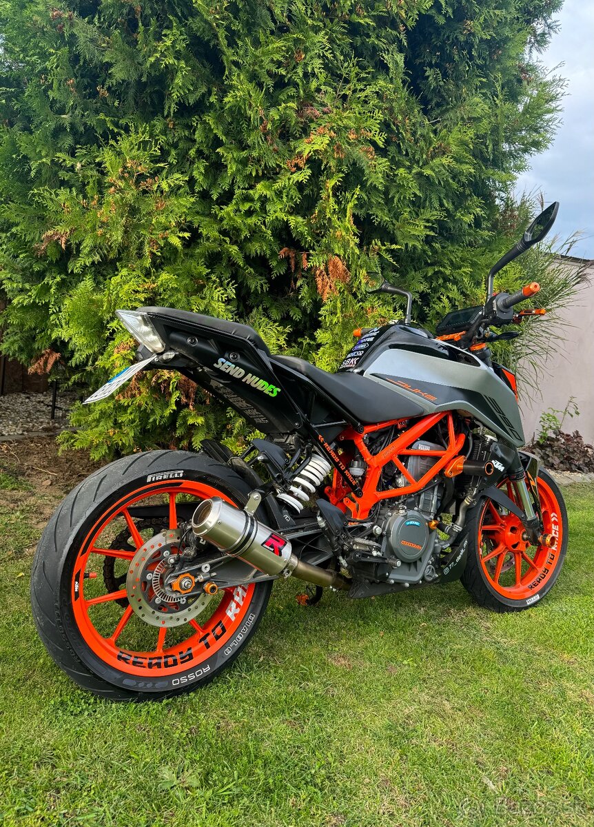 KTM DUKE 390
