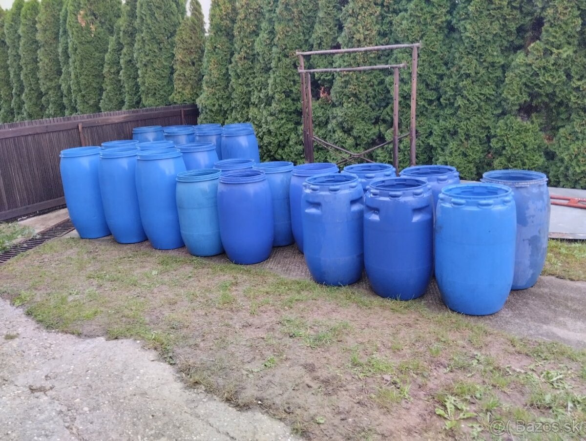 Plastové sudy