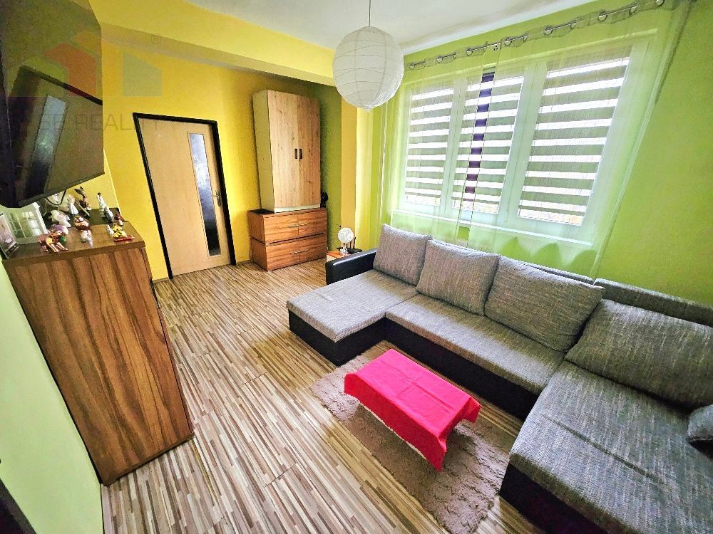 3 izbový byt Bánovce nad Bebravou / CENTRUM / LOGGIA / PIVNI