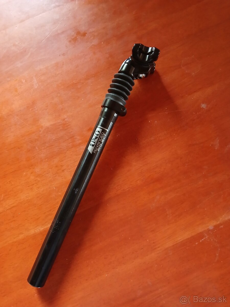 odpružená sedlovka