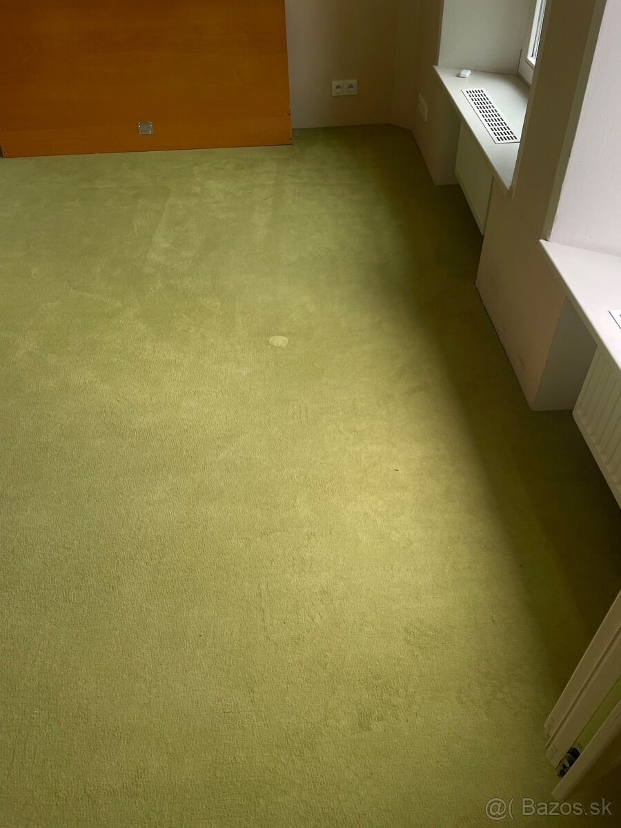 Predam zeleny koberec