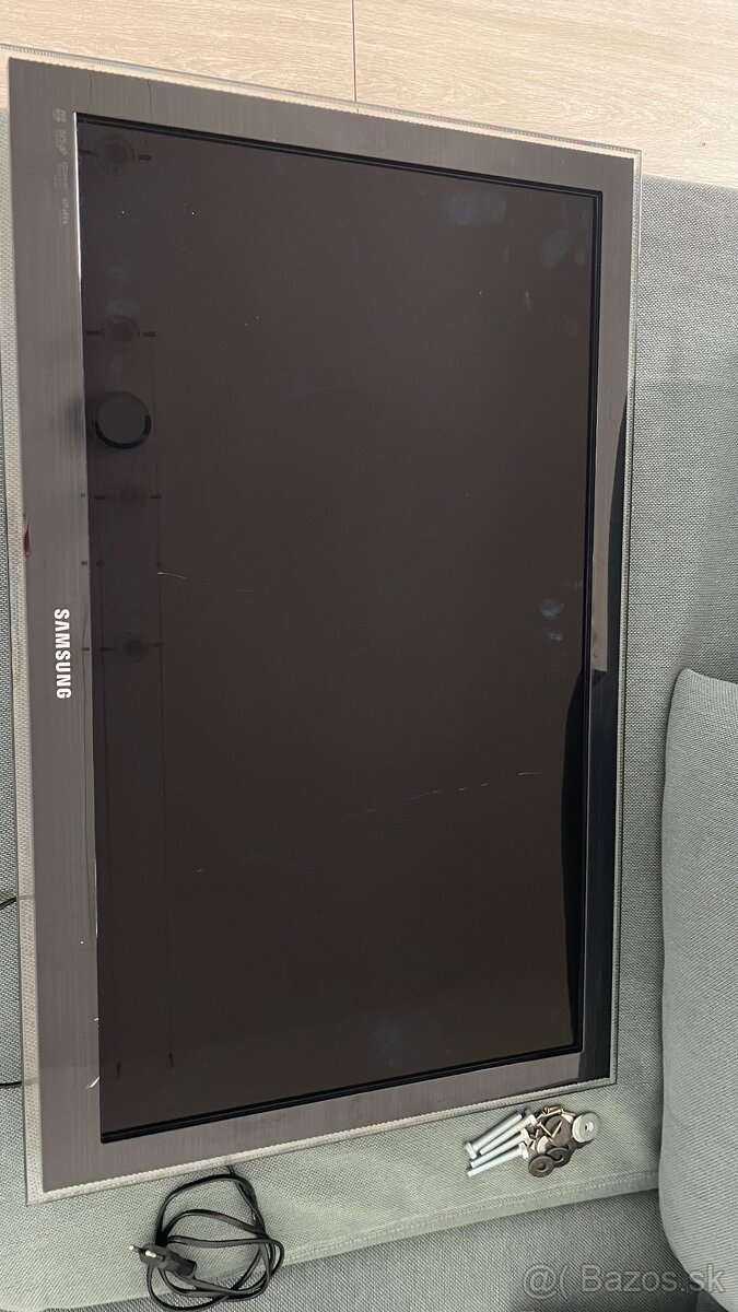 Predám televízor Samsung