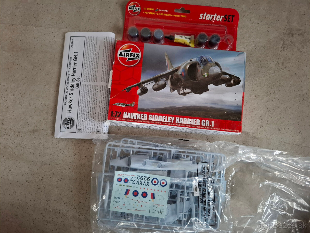model HAWKER SIDDELEY HARRIER GR1