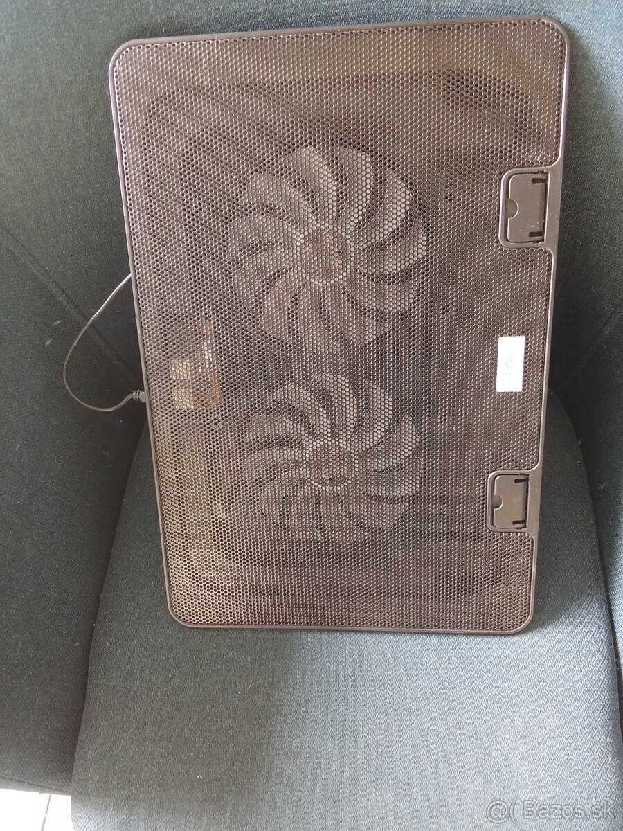 Chladiaca podložka pod notebook