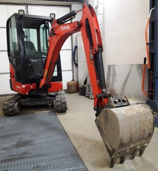 1.9t minibagr Kubota KX019 roztah, 3 lopaty