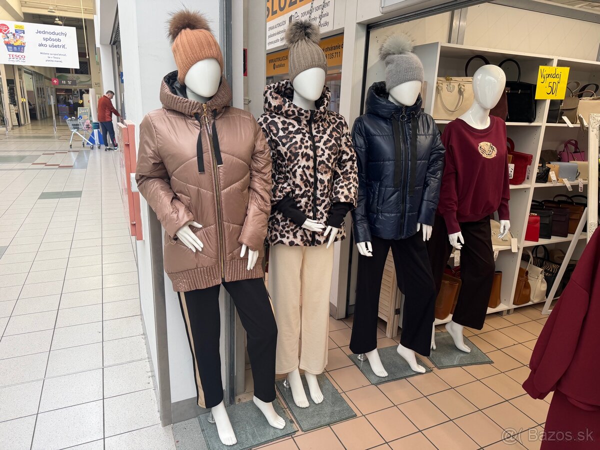 Figuriny a hlavy umelé.