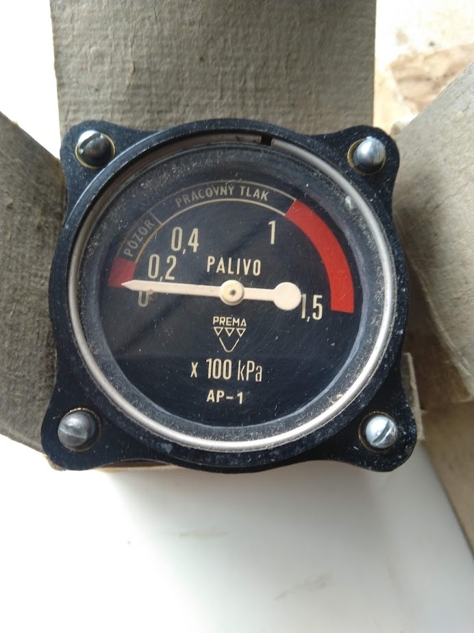 ukazovateľ tlaku paliva PREMA