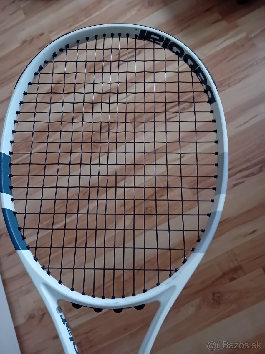 Babolat Pure strike 285g