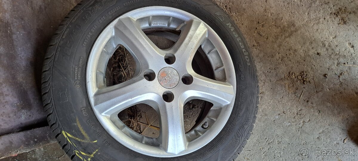 Ponukam letne pneu ,,14"