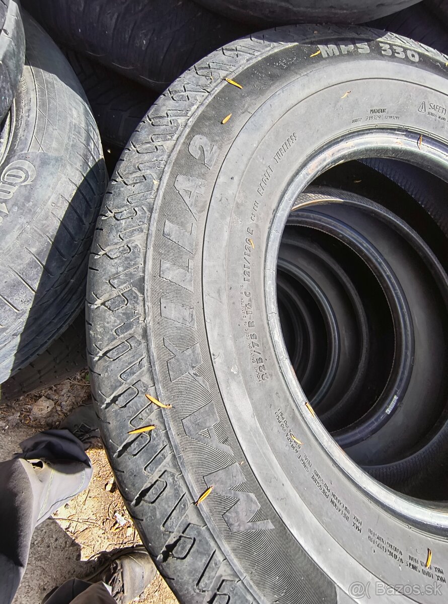 225/75 R16C Matador