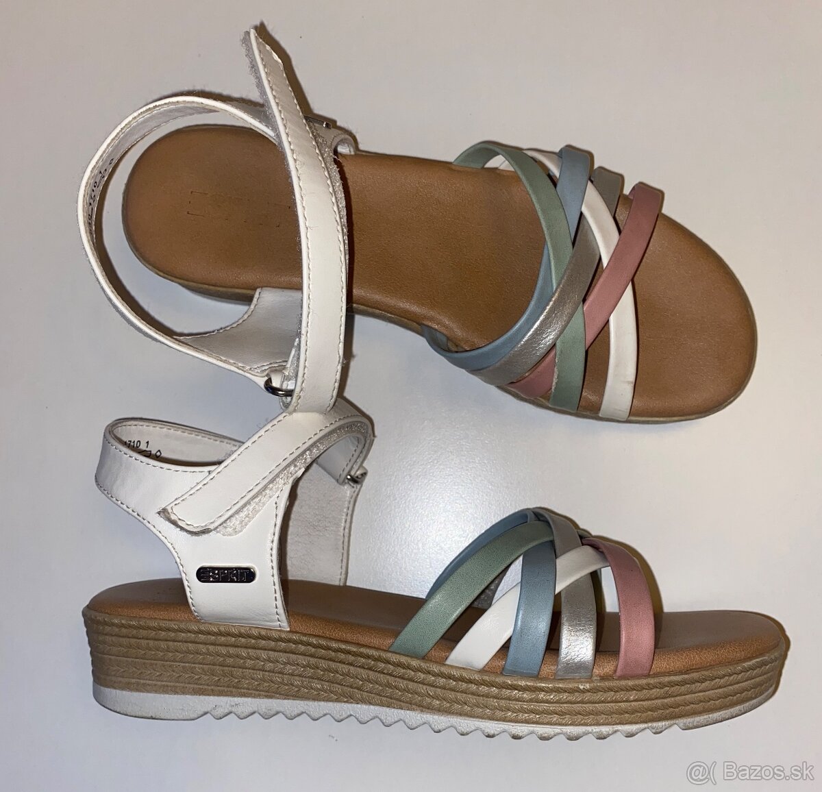 Esprit dievcenske sandale velkost 35