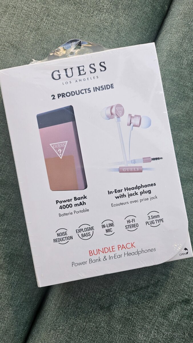 Guess sluchátka a powerbanka 4000mAh