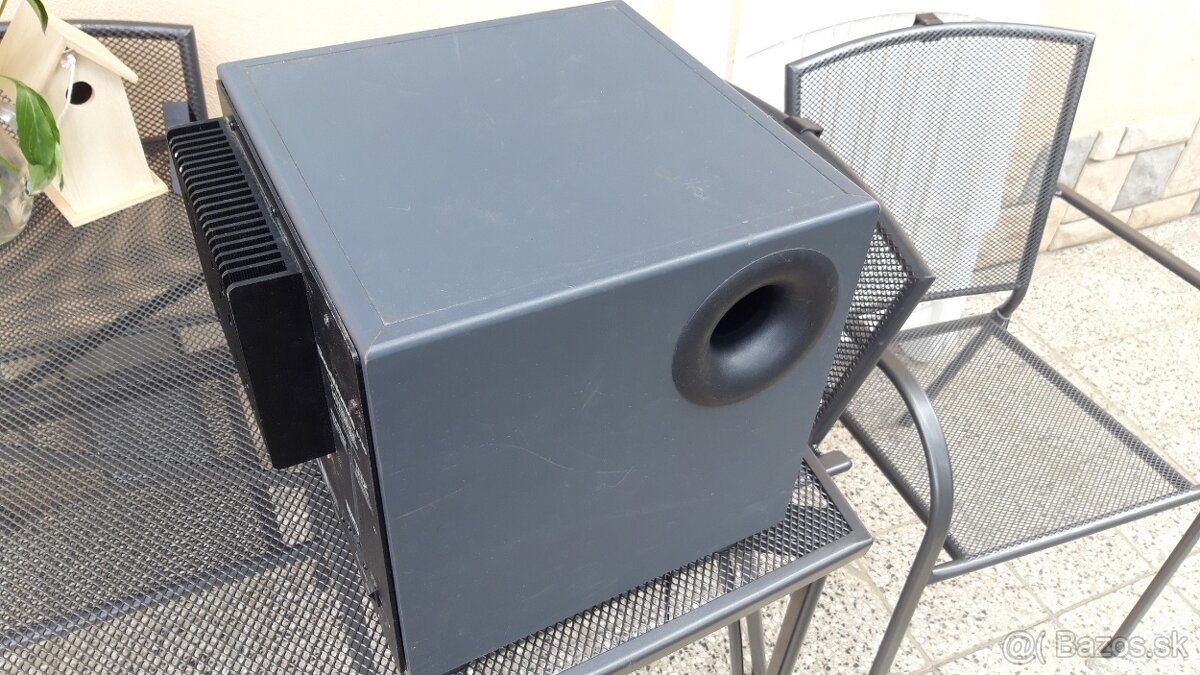 Predám bedňu na subwoofer