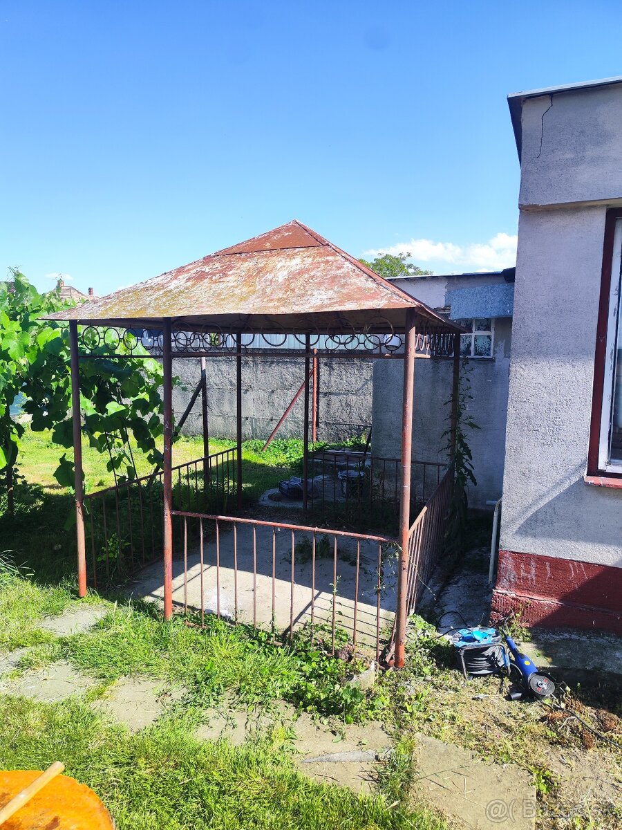 Darujem altánok ihned