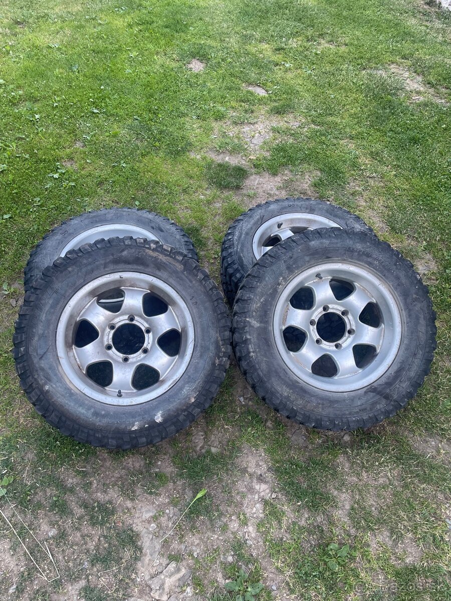 Elektróny 6x139,7