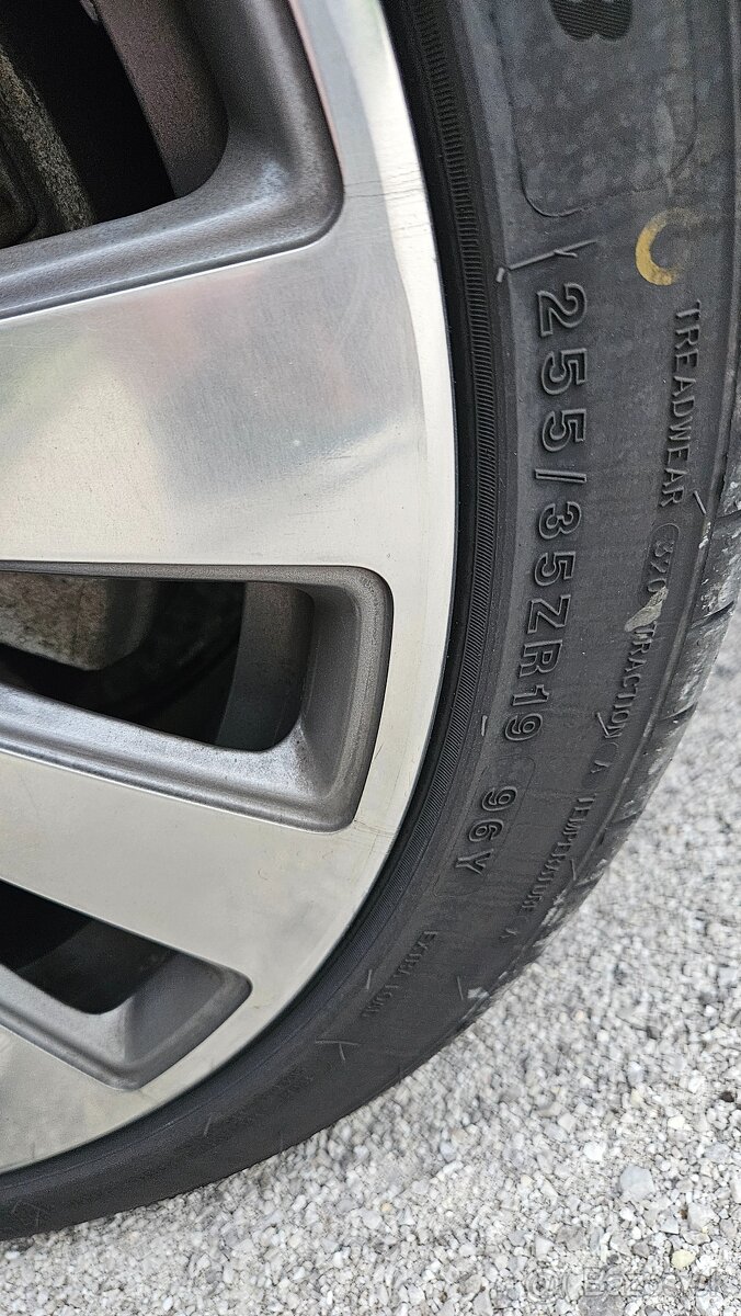 Vymením kolesa s audi 19" za 20"