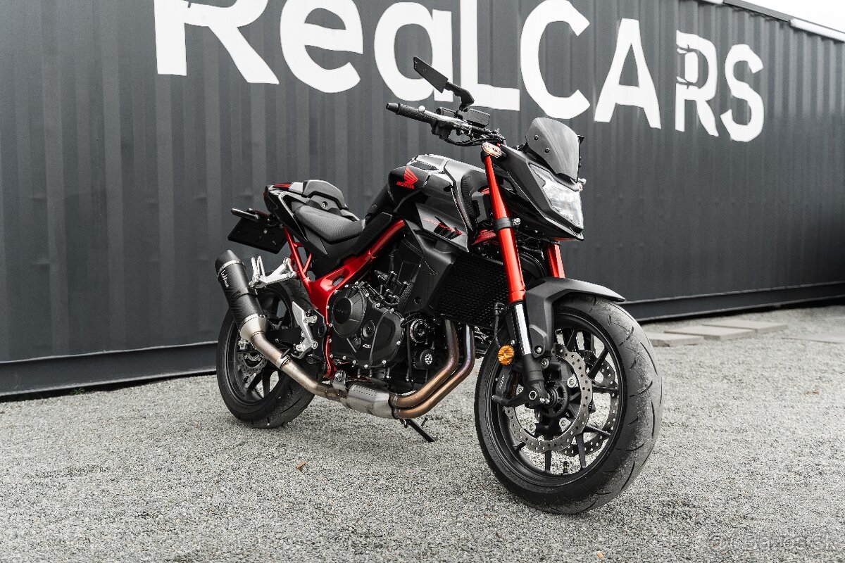 Prenájom Honda CB750R Hornet