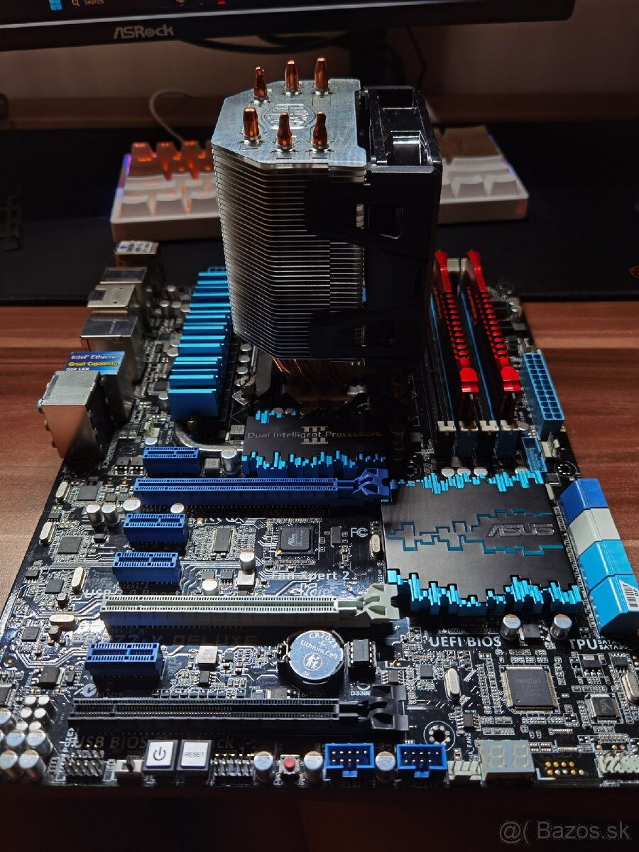 I7 3770k - 16GBDdr3 - ASUS p8z77-v lx