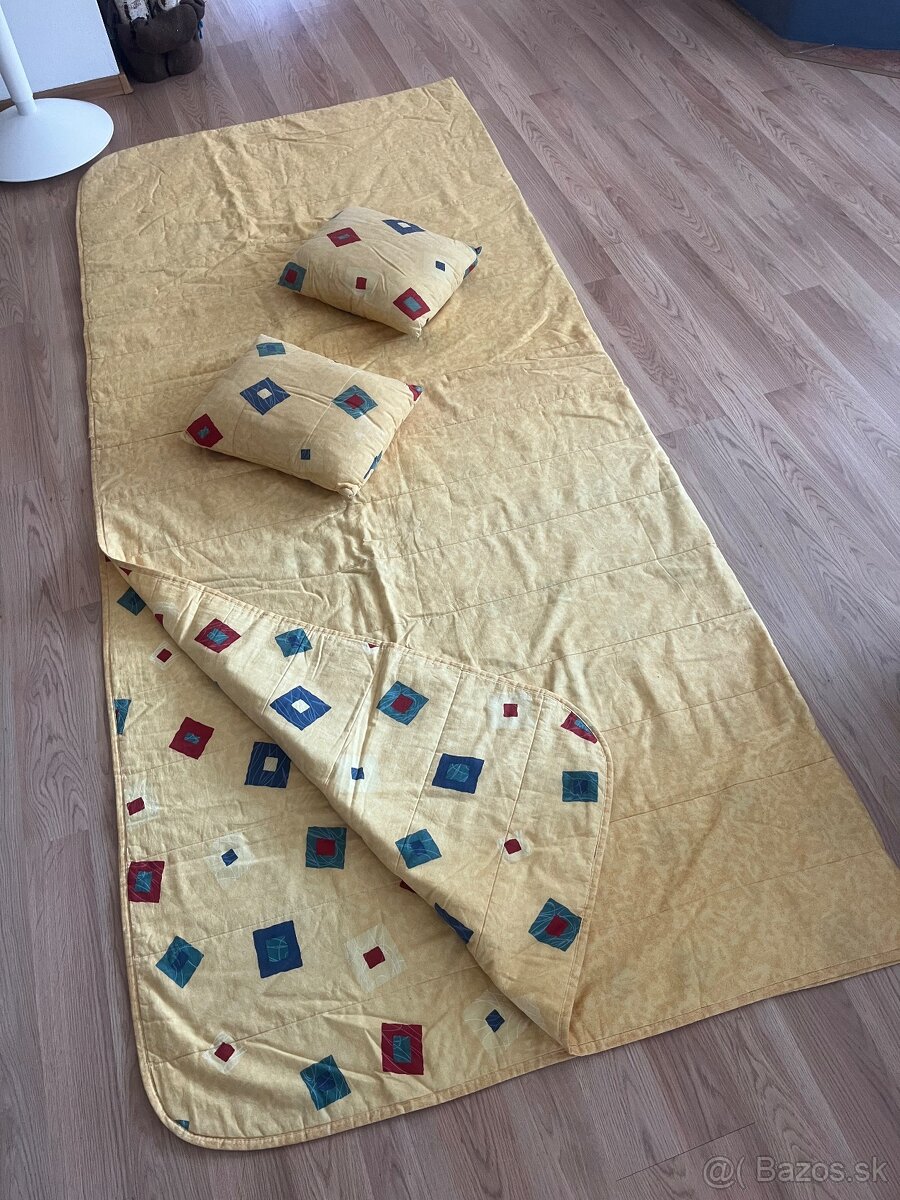 Prehoz (prikrývka) na posteľ+2ks vankúšov