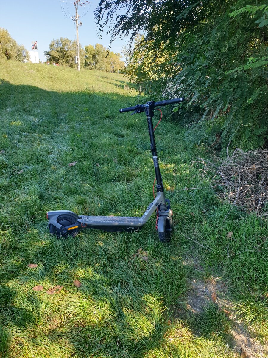 Segway Ninebot F3