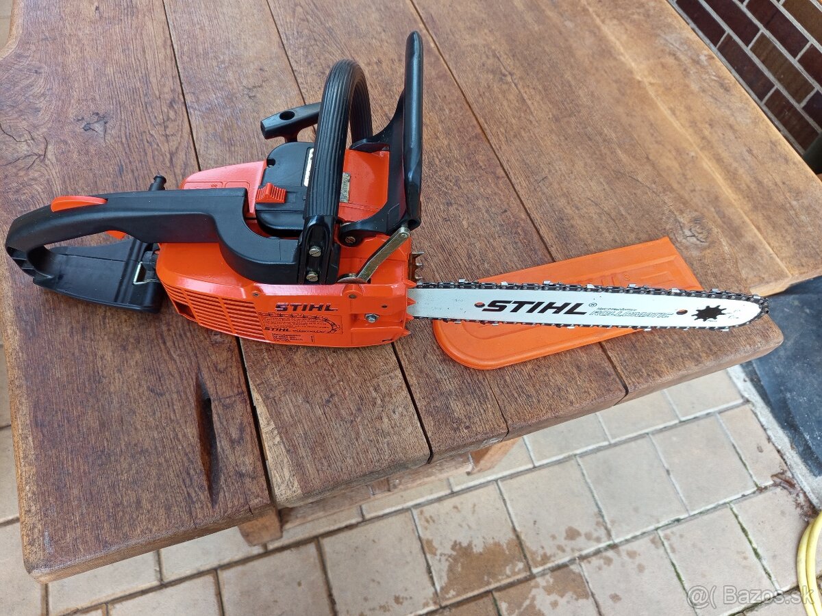Motorová píla Stihl 011 AV