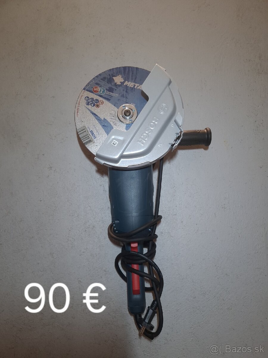 Bosch Professional Uhlová brúska GWS 2200