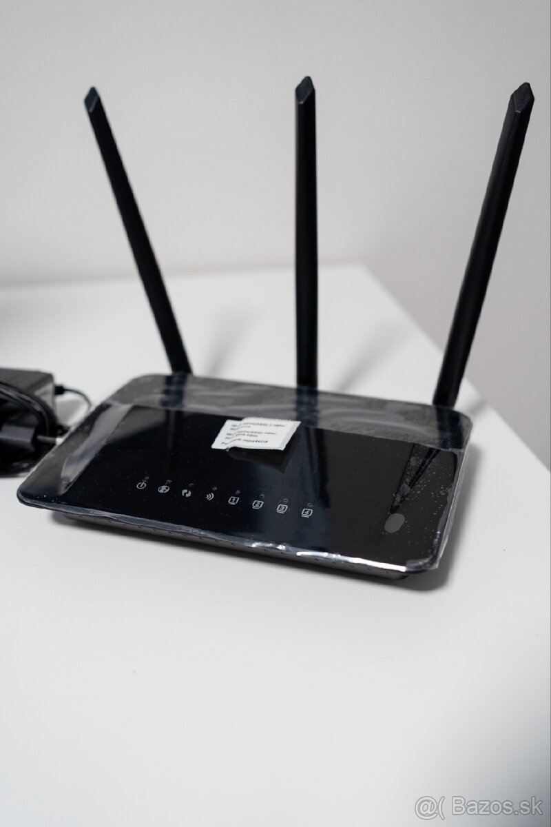 Predám D-LINK DIR-859 1Gbit Wifi router AC1750